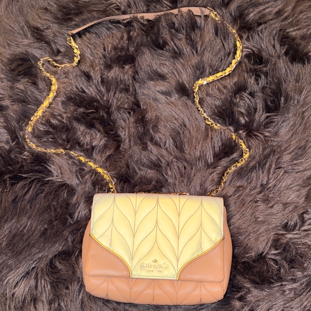 Kate Spade New York Briar Lane Quilted Mini Emelyn - Picture 1 of 4